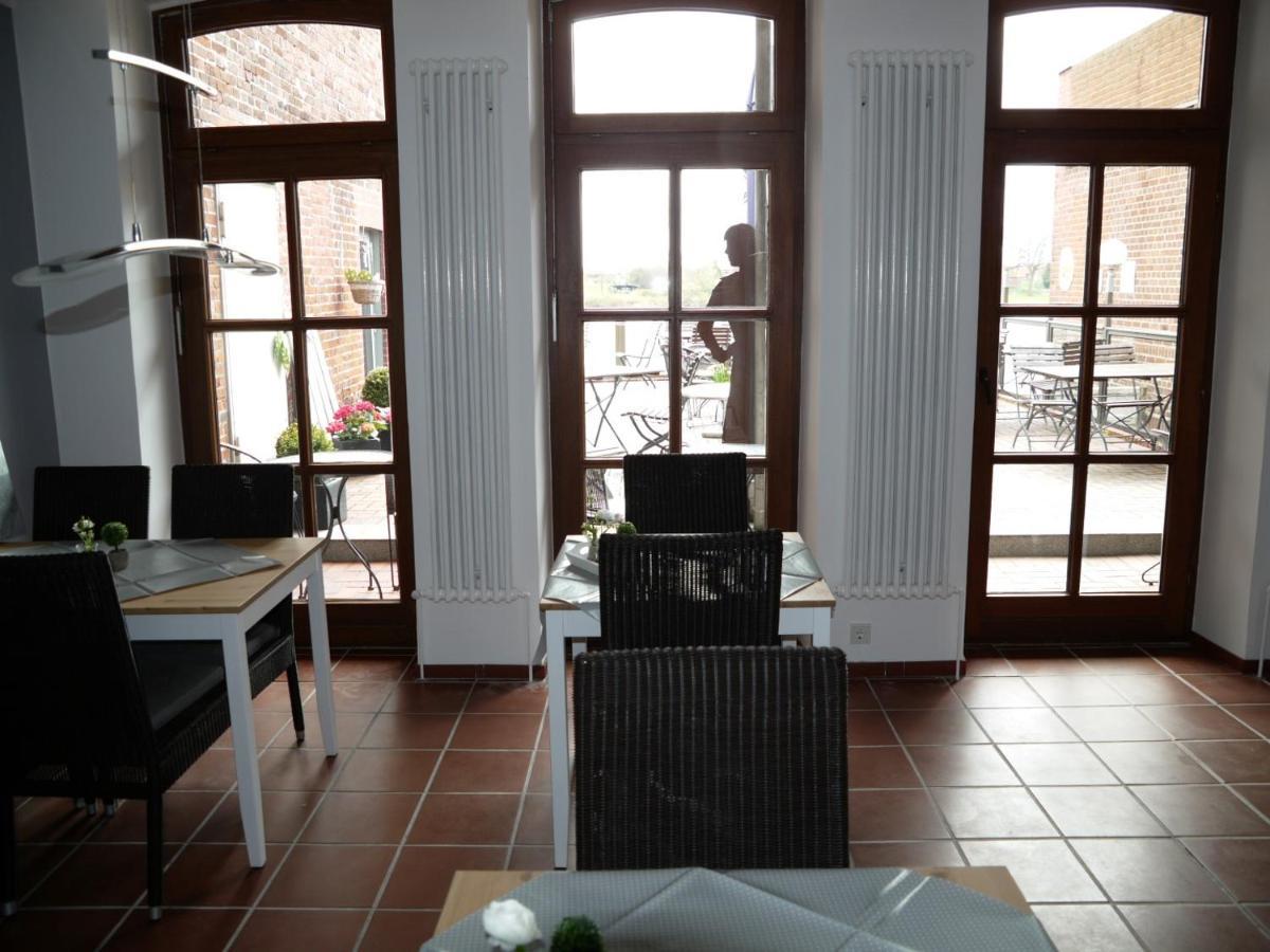 Gaestehaus Von Herzen Lauenburg Extérieur photo