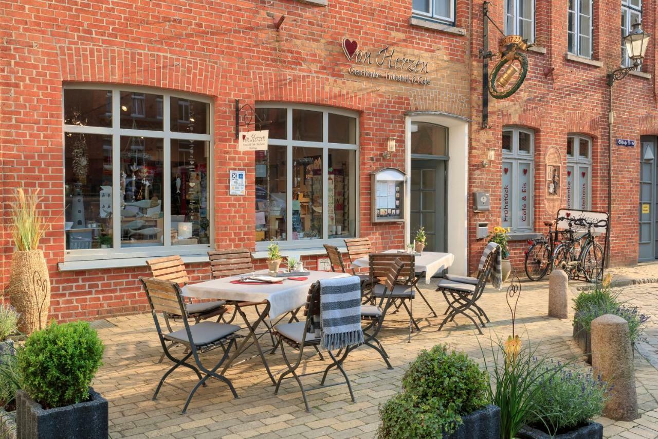 Gaestehaus Von Herzen Lauenburg Extérieur photo